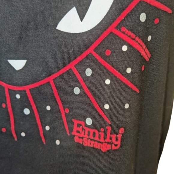 EMILY THE STRANGE 2010 Black Red V-Neck T-Shirt-Size Small NWOT NEW - Picture 3 of 4